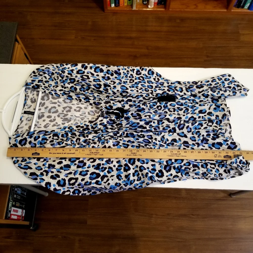 Tahari Swimsuit Cover Up Women's Medium Blue Animal Print Batwing Sleeves